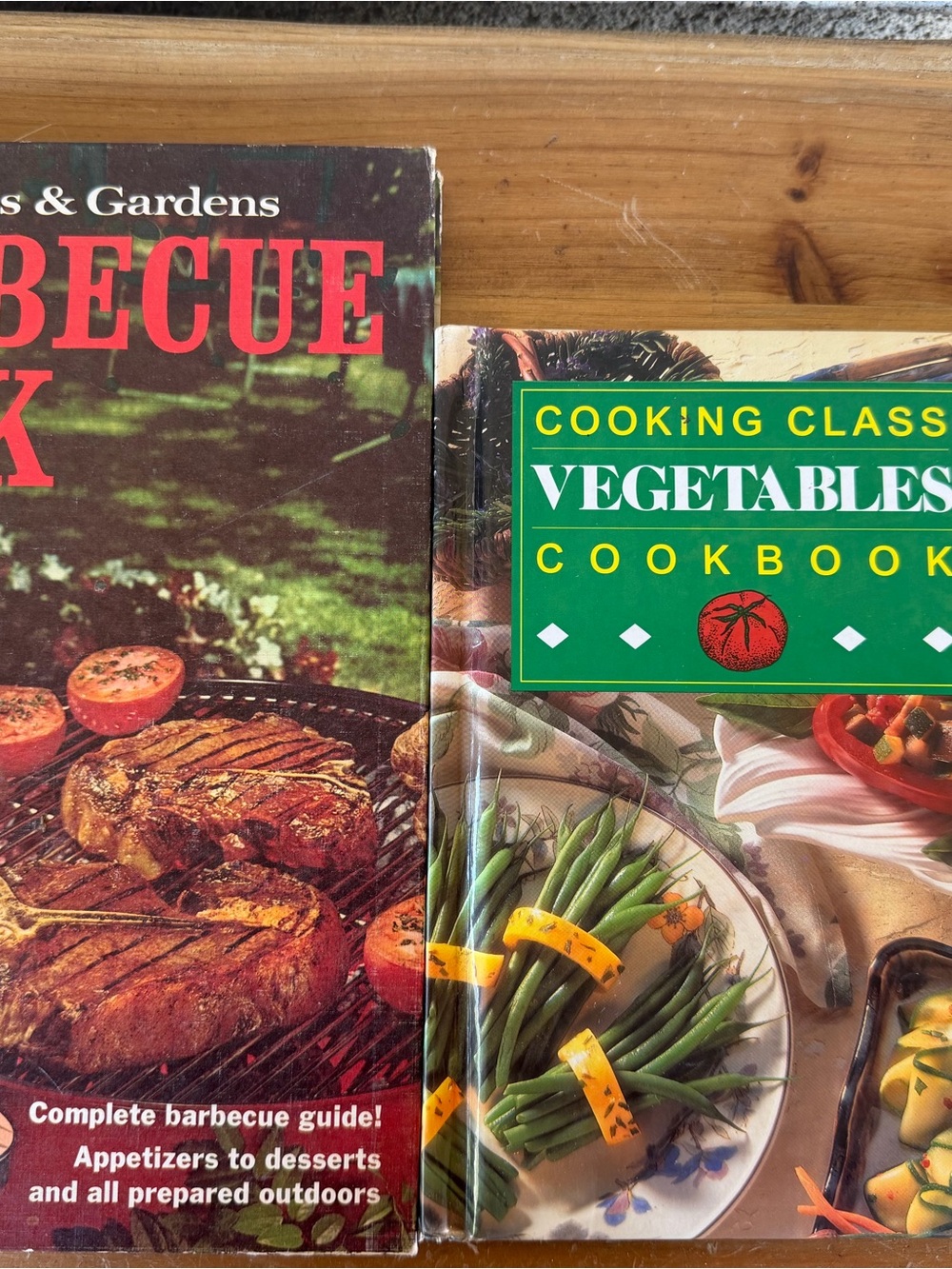 Vegetables Cookbook - Green Cover